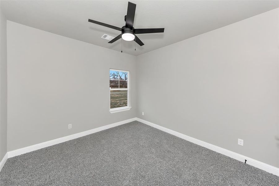 Spacious, unfurnished interior of a new home in , Lake Dallas (Image 28).