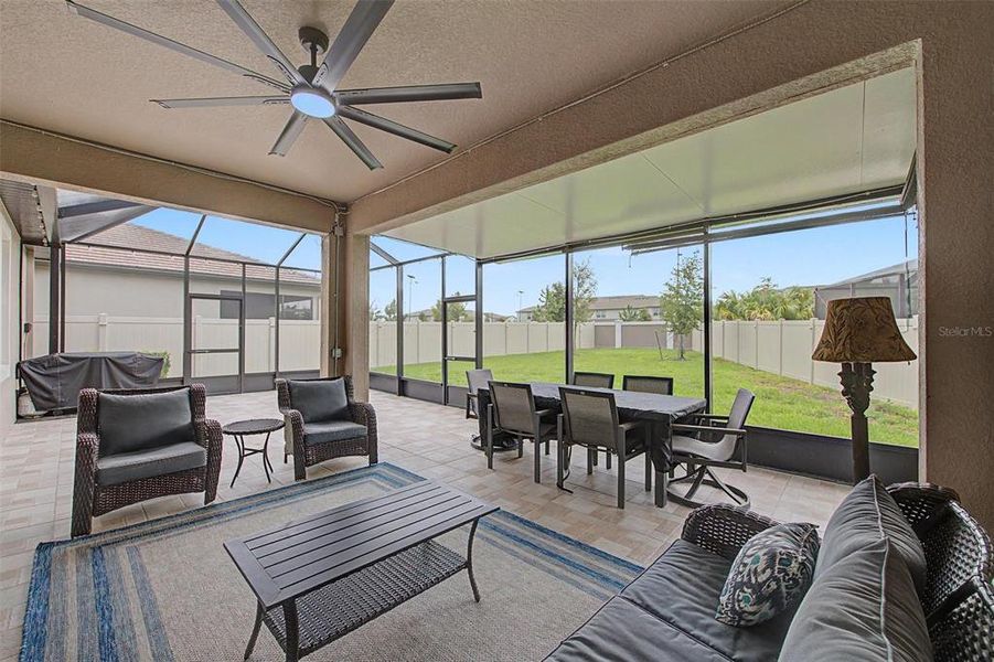 Exterior details and patio area of a home in , San Antonio (Image 30).