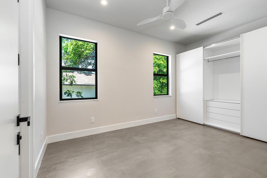 Spacious, unfurnished interior of a new home in , Fort Lauderdale (Image 17). Spacious, unfurnished interior of a new home in , Fort Lauderdale (Image 17).