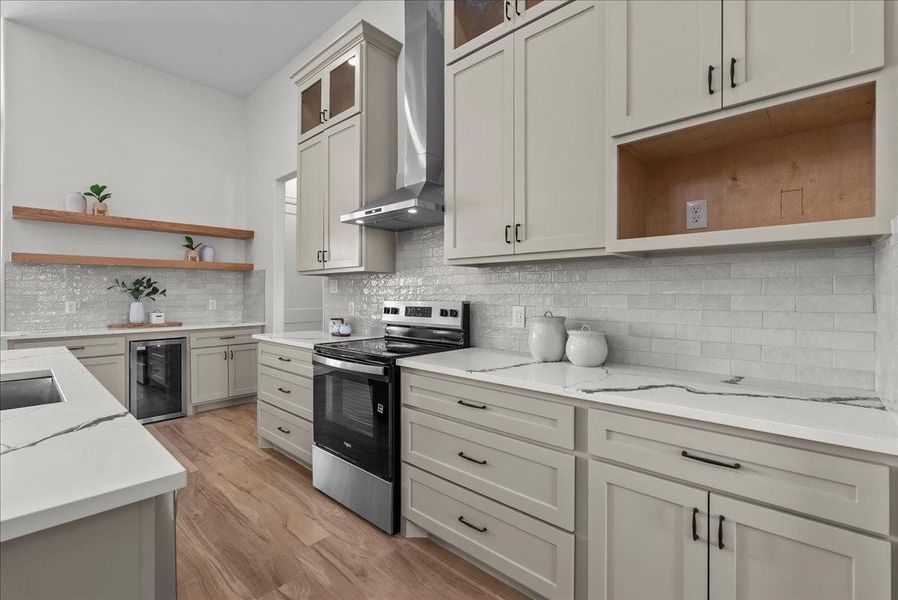 Furnished interior view inside a new home in , Angleton (Image 37).