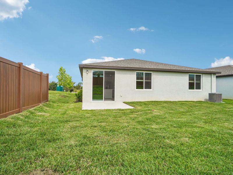 Exterior details and patio area of a home in Hilltop Vistas, Dade City (Image 4). Exterior details and patio area of a home in Hilltop Vistas, Dade City (Image 4).