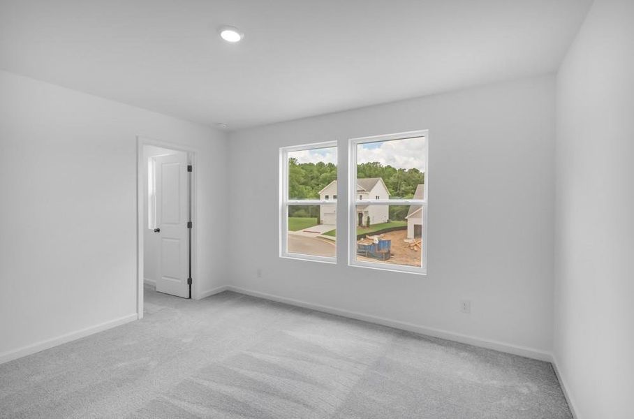 Image 27 of a home in Heritage River.