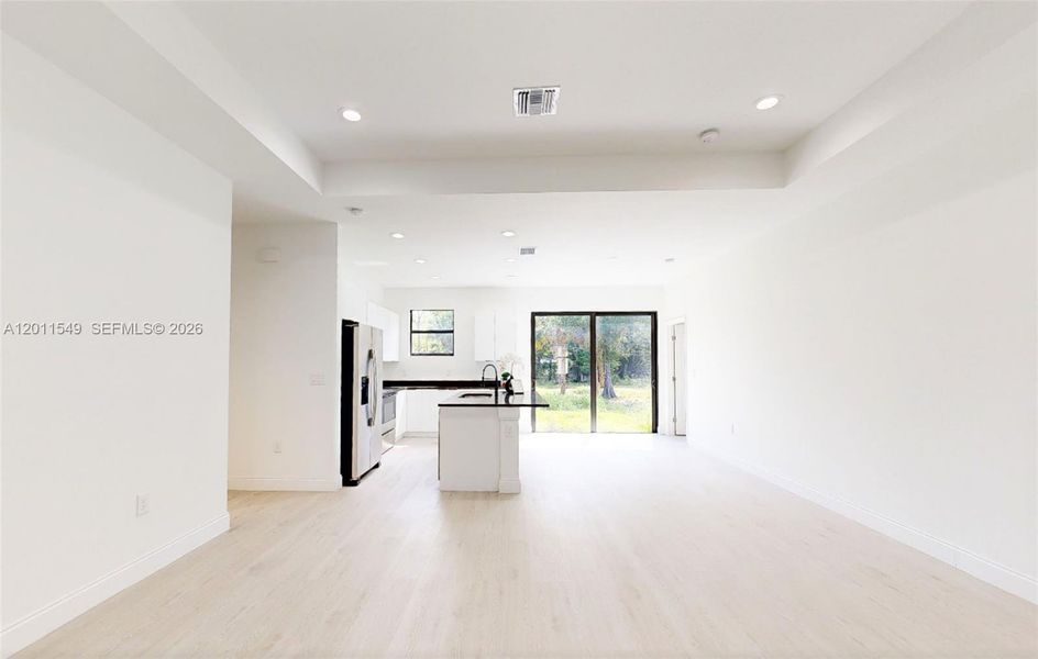 Spacious, unfurnished interior of a new home in , Lehigh Acres (Image 28). Spacious, unfurnished interior of a new home in , Lehigh Acres (Image 28).