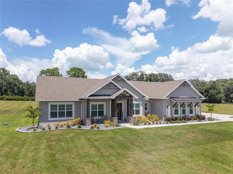 Front exterior of a new home in , Oxford, FL, highlighting curb appeal (Image 2).