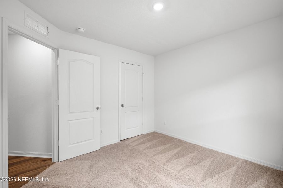 Spacious, unfurnished interior of a new home in Westport Landing, Jacksonville (Image 29).