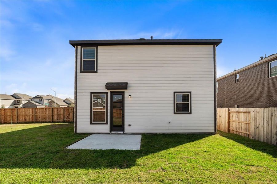 Come and see this spacious backyard. There is plenty of room for the kids to play and adults to relax! Perfect for your outdoor living space, patio furniture, bbq pit, and so much more. The possibilities are endless!