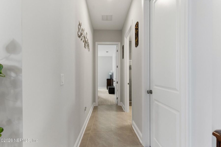 Spacious, unfurnished interior of a new home in , St. Johns (Image 20).