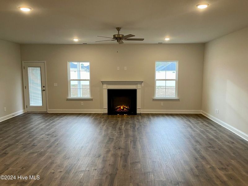 Spacious, unfurnished interior of a new home in Summer Place, Grimesland (Image 8). Spacious, unfurnished interior of a new home in Summer Place, Grimesland (Image 8).