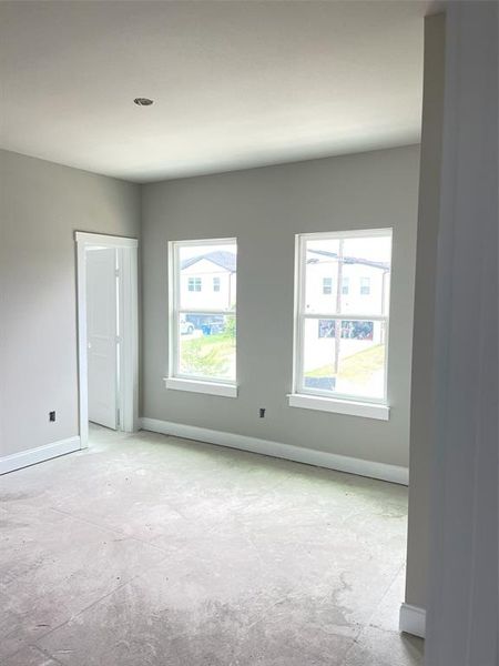 Spacious, unfurnished interior of a new home in , Dallas (Image 9).