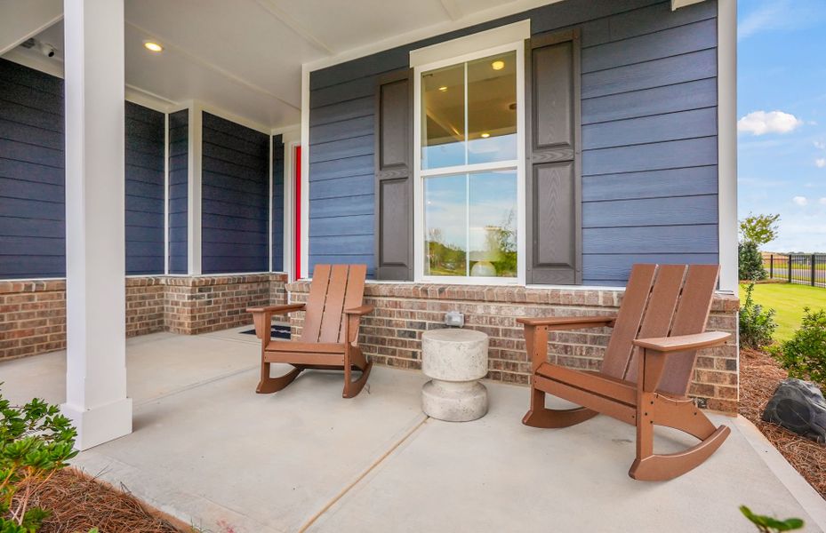 Representative exterior details of a home built from the Mainstay by Del Webb in Carolina Riverside, Belmont (Image 3). Representative exterior details of a home built from the Mainstay by Del Webb in Carolina Riverside, Belmont (Image 3).