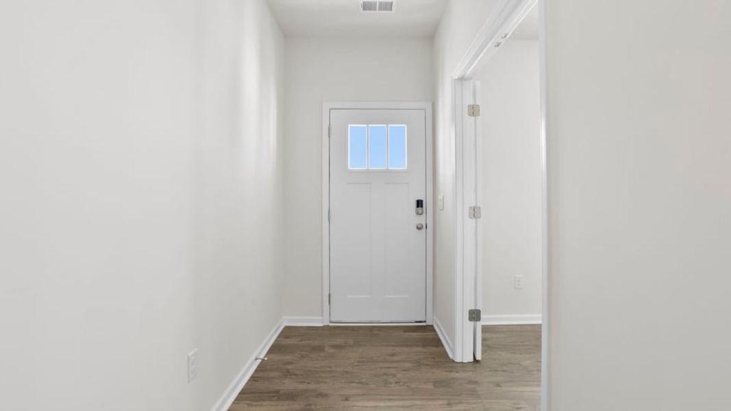Spacious, unfurnished interior of a new home in Sage Grove, Lyman (Image 14). Spacious, unfurnished interior of a new home in Sage Grove, Lyman (Image 14).