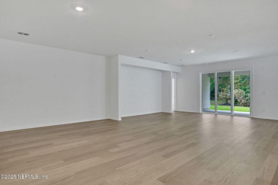 Spacious, unfurnished interior of a new home in , Middleburg (Image 31). Spacious, unfurnished interior of a new home in , Middleburg (Image 31).