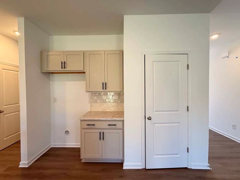Kitchen featuring Artisan Collection Finishes