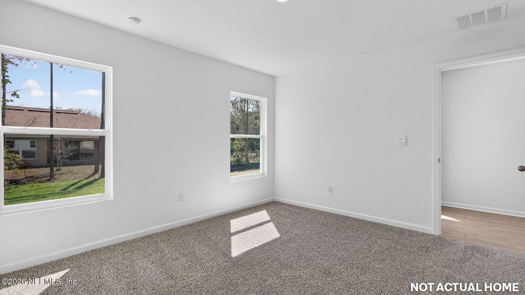 Spacious, unfurnished interior of a new home in Copes Landing, Jacksonville (Image 17).