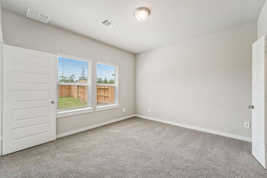 Photo is not of the actual home but is an inspirational photo of builder’s model home and may depict options, furnishings, and/or decorator features that are not included.