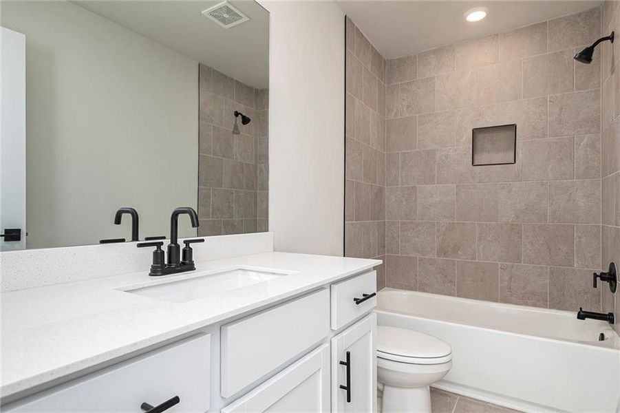 Furnished interior view inside a new home in Mount Tabor Pointe, Dallas (Image 8).