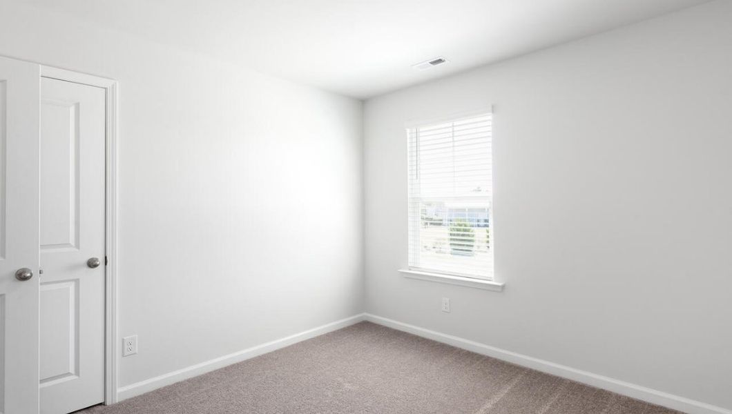 Spacious, unfurnished interior of a new home in Grayson Park, Leland (Image 31).