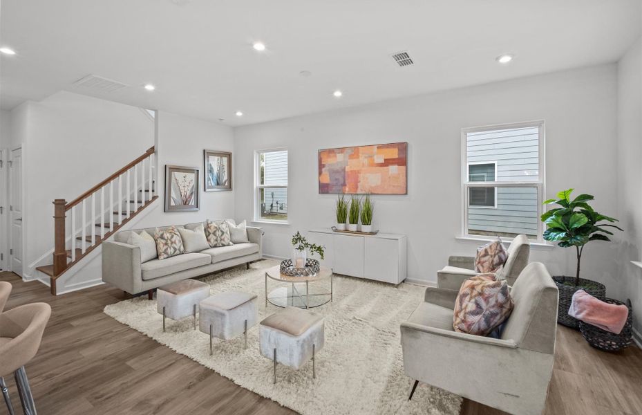 Representative furnished interior of a home built from the Marion by Pulte Homes in Long Savanna, Charleston (Image 9). Representative furnished interior of a home built from the Marion by Pulte Homes in Long Savanna, Charleston (Image 9).
