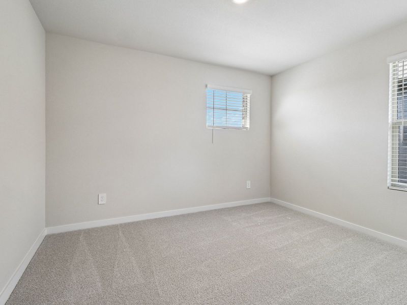 Spacious, unfurnished interior of a new home in Cibolo Hills West - Spring Series, Fort Worth (Image 27).