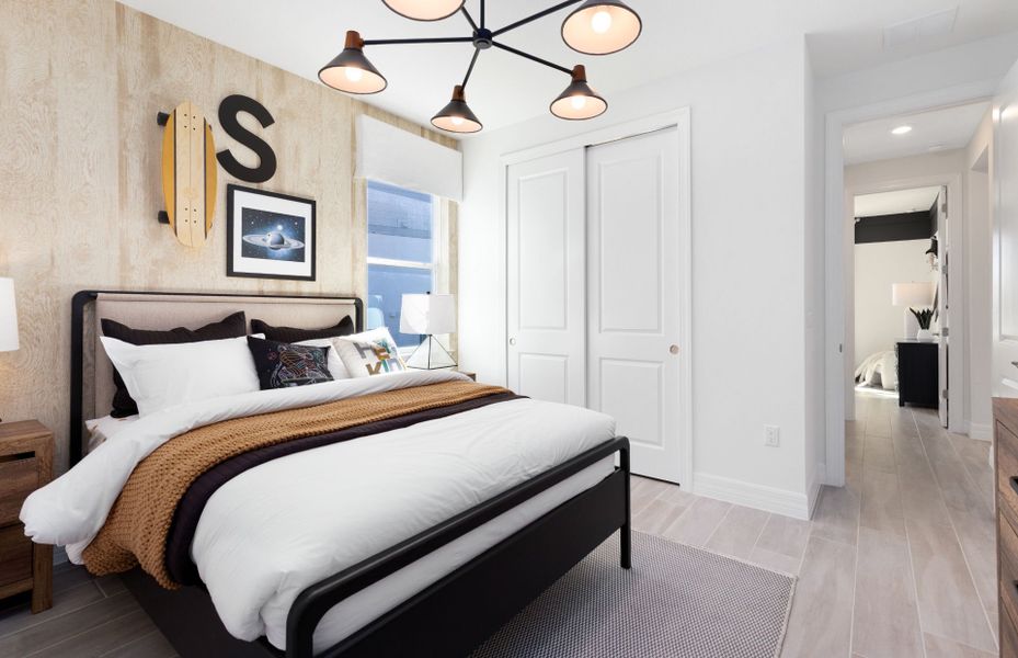 Representative furnished interior of a home built from the Mahogany Grand by Pulte Homes in Lakehaven Estates, Clermont (Image 9). Representative furnished interior of a home built from the Mahogany Grand by Pulte Homes in Lakehaven Estates, Clermont (Image 9).