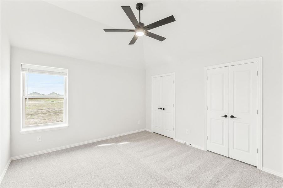 Spacious, unfurnished interior of a new home in Stone River Glen 60s, Royse City (Image 38).