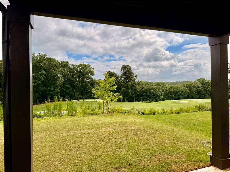 Exterior details and patio area of a home in Creekside, Dawsonville (Image 29).