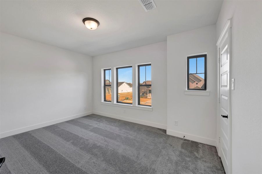 Spacious, unfurnished interior of a new home in ARTAVIA 50' Homesites, Conroe (Image 24). Spacious, unfurnished interior of a new home in ARTAVIA 50' Homesites, Conroe (Image 24).