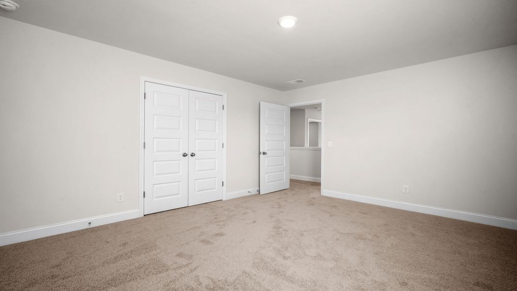 Spacious, unfurnished interior of a new home in Laurel Grove, Guyton (Image 24).