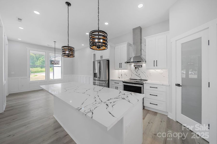 Furnished interior view inside a new home in , Kannapolis (Image 7).