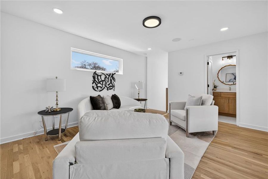 Furnished interior view inside a new home in , Atlanta (Image 38). Furnished interior view inside a new home in , Atlanta (Image 38).