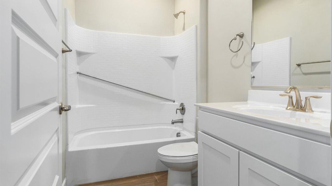 Furnished interior view inside a new home in Sycamore Vista, Vail (Image 11).