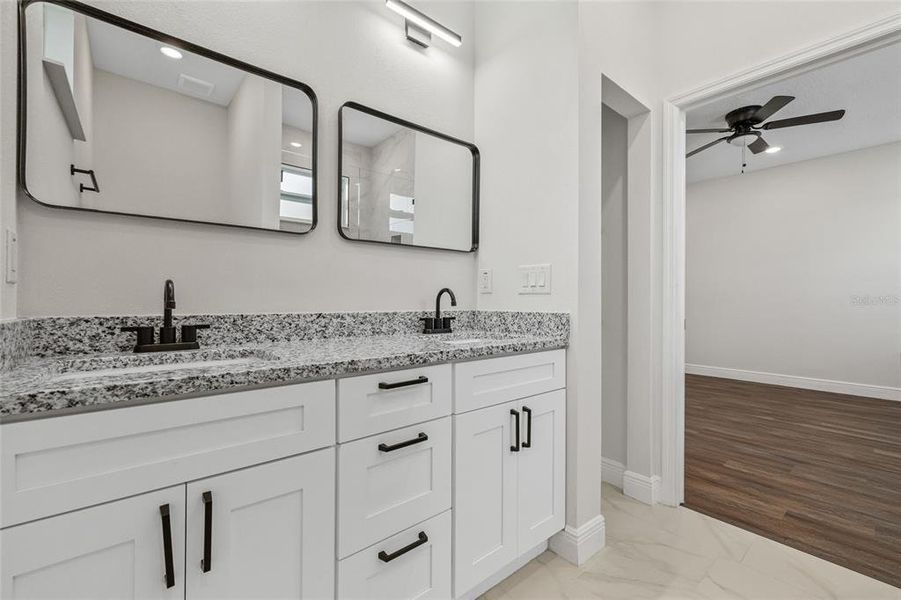 Furnished interior view inside a new home in , Tampa (Image 5).