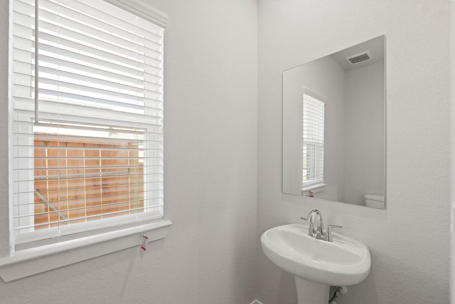 Close-up of interior finishes inside a home in River Ranch Trails, Dayton (Image 11).