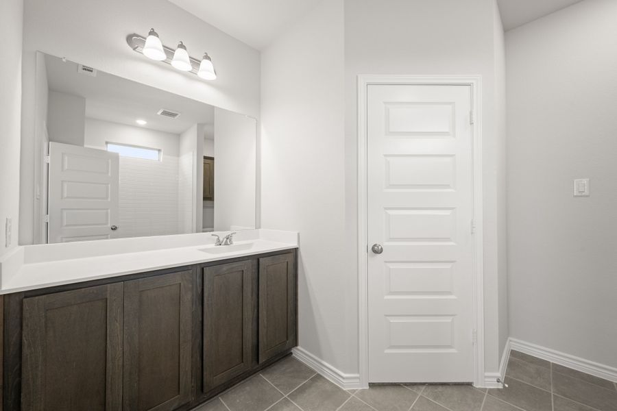 Furnished interior view inside a new home in Eagle Cove, Denton (Image 11). Furnished interior view inside a new home in Eagle Cove, Denton (Image 11).