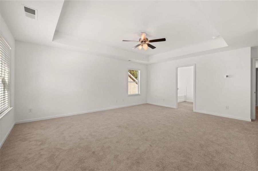 Spacious, unfurnished interior of a new home in Water Oak Estates, Lawrenceville (Image 35). Spacious, unfurnished interior of a new home in Water Oak Estates, Lawrenceville (Image 35).