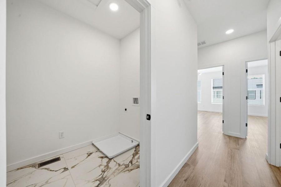 Spacious, unfurnished interior of a new home in , Decatur (Image 44).