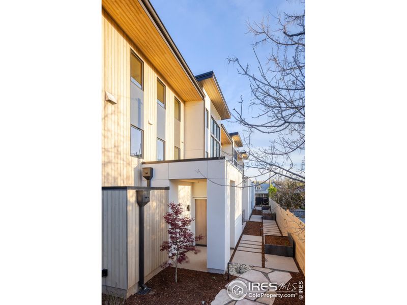 Exterior details and patio area of a home in , Boulder (Image 30).