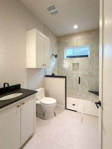 Furnished interior view inside a new home in , Roanoke (Image 4).