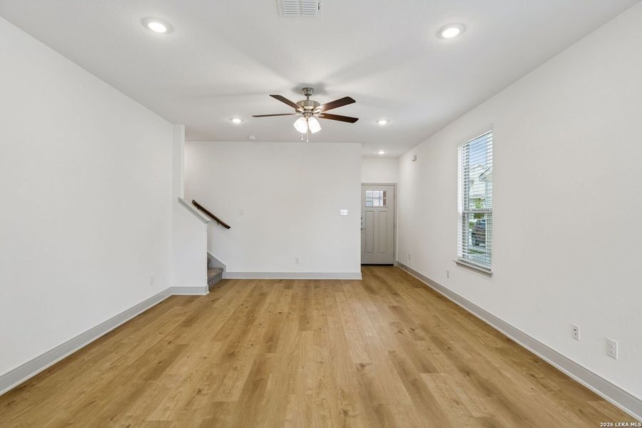 Spacious, unfurnished interior of a new home in Magnolia Village North, San Antonio (Image 31).
