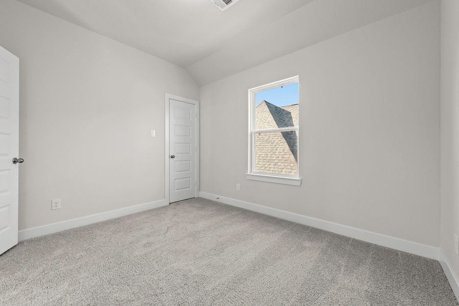 Representative image. Features, specifications, selections and colors may vary. Representative image. Features, specifications, selections and colors may vary.