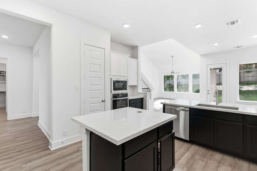 Furnished interior view inside a new home in Buffalo Crossing, Cibolo (Image 11). Furnished interior view inside a new home in Buffalo Crossing, Cibolo (Image 11).