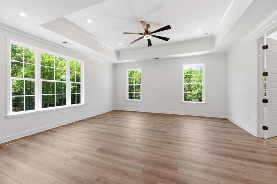 Spacious, unfurnished interior of a new home in , Griffin (Image 47).
