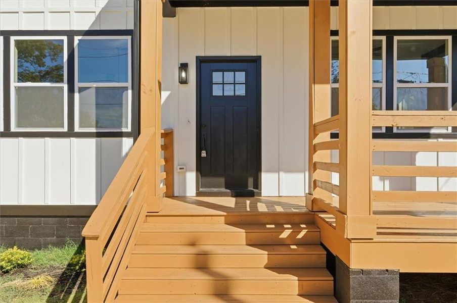 Exterior details and patio area of a home in , Atlanta (Image 31).