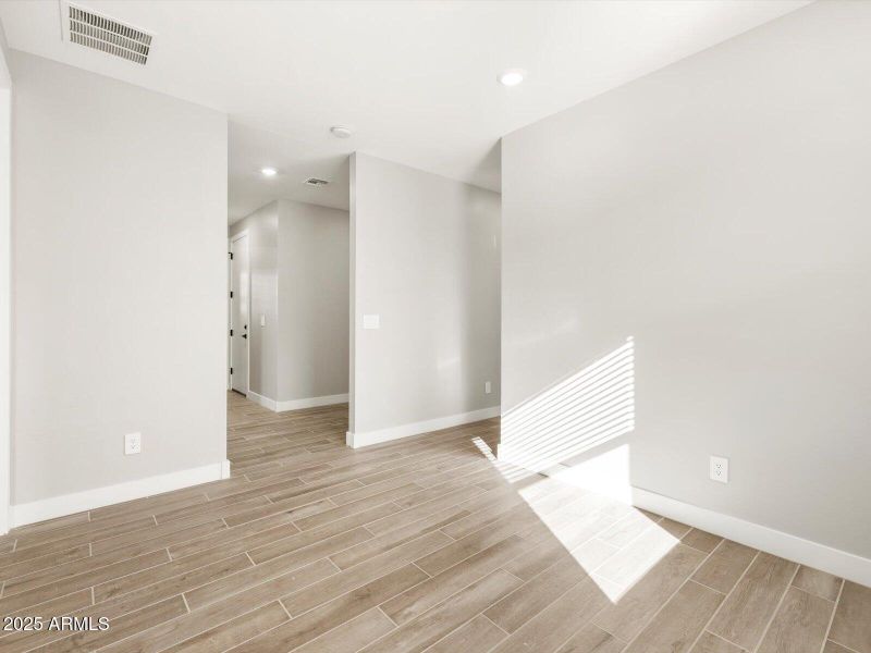 Teen / Flex Space View 2