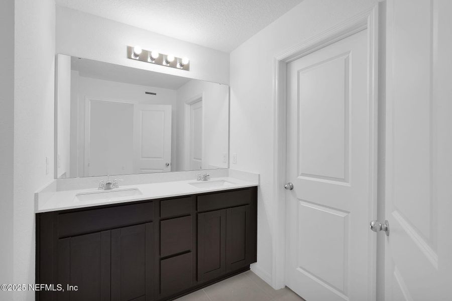 Furnished interior view inside a new home in Normandy Pines, Jacksonville (Image 5).