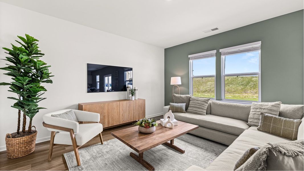 Parker Core N103 Charleston Great 1of3 F1 Base2 060625