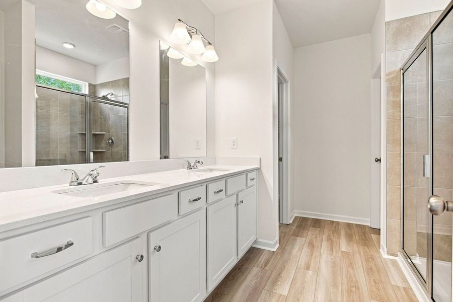 Furnished interior view inside a new home in Hampshire Hills, Columbia (Image 12).