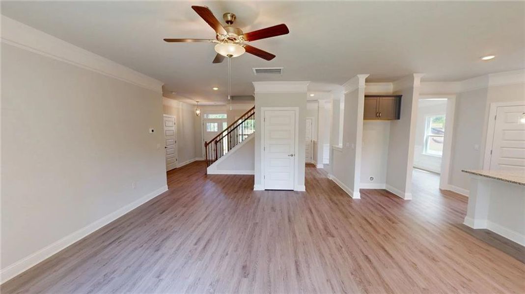 Spacious, unfurnished interior of a new home in Mirror Lake at South Harbour, Villa Rica (Image 27).