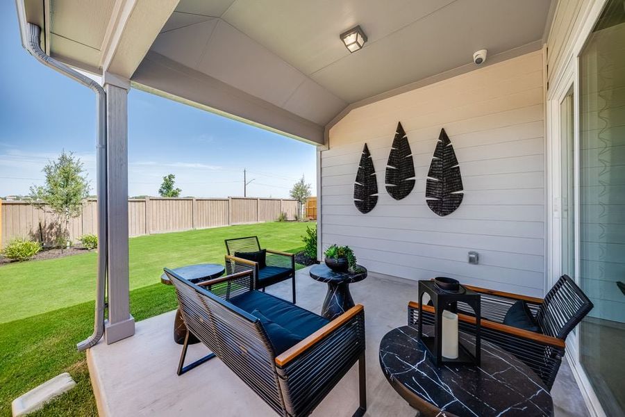 Image 24 representing the Finch by Taylor Morrison in Longview 50s, Del Valle, TX.