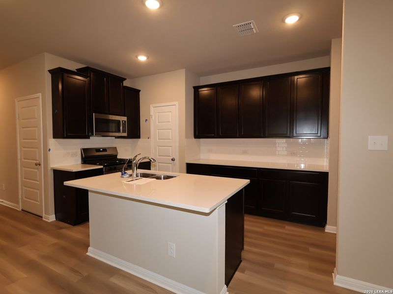 Furnished interior view inside a new home in Mesquite Ridge, San Antonio (Image 10). Furnished interior view inside a new home in Mesquite Ridge, San Antonio (Image 10).